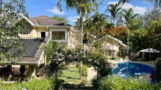 Casa estilo Colonial com Arquitetura Atemporal em Meio à Natureza no Condomínio Fazenda Vila Real -