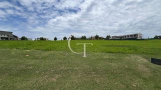 Terreno Premium no Condomínio Porto São Pedro com Valor Especial por Tempo Limitado