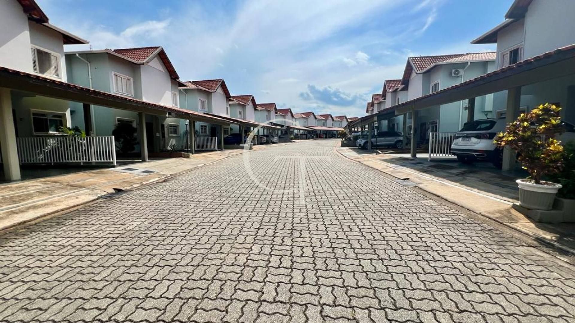 Casa Reformada à Venda no Condomínio Rio Tocantins – Itu/SP