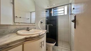 Casa á Venda com 3 quartos sendo Suíte e Churrasqueira no Condomínio Riviera, Itu