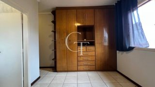 Casa á Venda com 3 quartos sendo Suíte e Churrasqueira no Condomínio Riviera, Itu