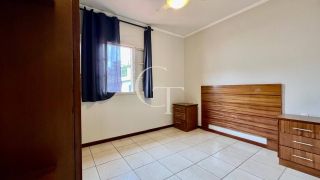 Casa á Venda com 3 quartos sendo Suíte e Churrasqueira no Condomínio Riviera, Itu