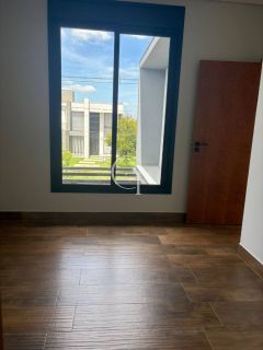 Casa Nova á Venda com 4 Suítes e Piscina no Condomínio Portal dos Bandeirantes- Salto