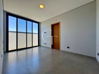 Casa Nova com 3 Suítes e Piscina no Condomínio Alphaville Itu