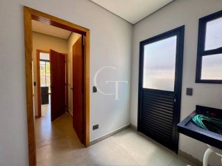 Casa Nova com 3 Suítes e Piscina no Condomínio Alphaville Itu