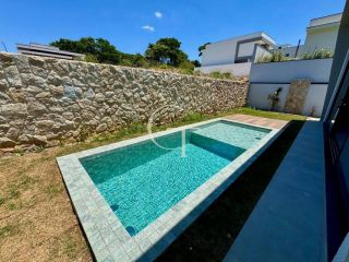 Casa Nova com 3 Suítes e Piscina no Condomínio Alphaville Itu