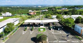 Casa Nova com 3 Suítes e Piscina no Condomínio Alphaville Itu