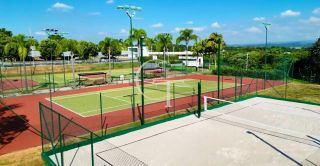 Casa Nova com 3 Suítes e Piscina no Condomínio Alphaville Itu