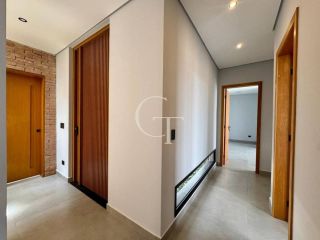 Casa Nova e Moderna com Piscina e 3 Suítes no Condomínio Alphaville Castelo Itu