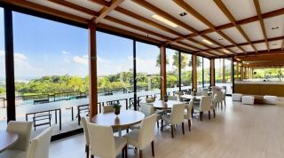 Casa Nova e Moderna com Piscina e 3 Suítes no Condomínio Alphaville Castelo Itu