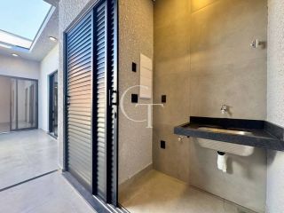 Casa Térrea Moderna com Espaço Gourmet no Condomínio Park Gran Reserve Indaiatuba