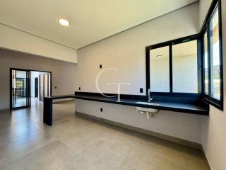 Casa Térrea Moderna com Espaço Gourmet no Condomínio Park Gran Reserve Indaiatuba