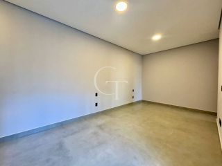 Casa Térrea Moderna com Espaço Gourmet no Condomínio Park Gran Reserve Indaiatuba