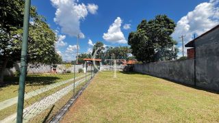 Chácara com Piscina no Condomínio Santa Inês em Itu