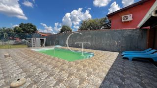 Chácara com Piscina no Condomínio Santa Inês em Itu