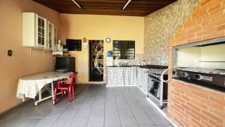 Chácara com Piscina no Condomínio Santa Inês em Itu