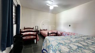 Chácara com Piscina no Condomínio Santa Inês em Itu