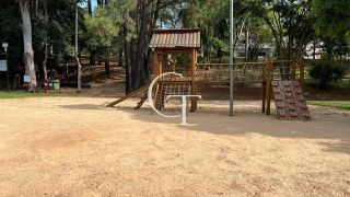 Casa de Condomínio térrea com 3 suítes, piscina R$1.060.000