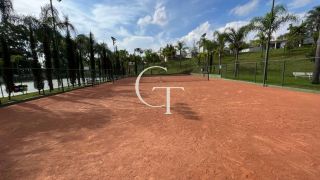 Casa de Condomínio térrea com 3 suítes, piscina R$1.060.000