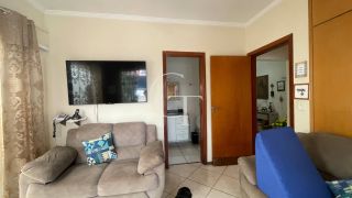 Casa de Condomínio térrea com 3 suítes, piscina R$1.060.000