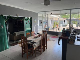 Casa com Piscina e 4 Dormitórios no Potiguara em Itu