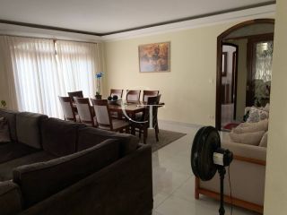 A casa a venda no Condomínio Portal de Itu I