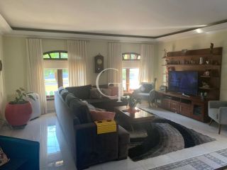 A casa a venda no Condomínio Portal de Itu I