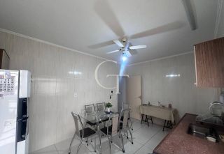 Casa Para Vender com 3 quartos 01 suítes no bairro Centro em Itu