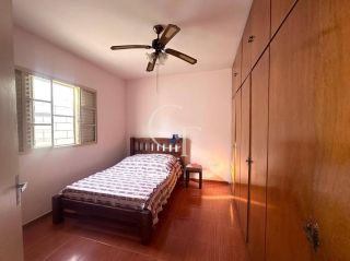 Casa Para Vender com 3 quartos 01 suítes no bairro Centro em Itu