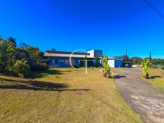 Chácara Para Vender com 04 quartos 02 suítes no Condomínio Terras Di Leonardi em Itu