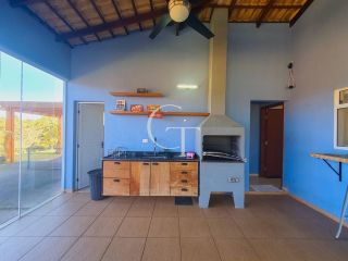 Chácara Para Vender com 04 quartos 02 suítes no Condomínio Terras Di Leonardi em Itu