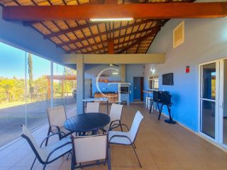 Chácara Para Vender com 04 quartos 02 suítes no Condomínio Terras Di Leonardi em Itu