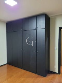 Casa na Vila Cleto com Piscina