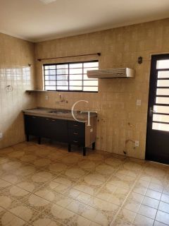 Casa na Vila Cleto com Piscina