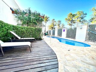 Casa de Condomínio Para Alugar com 03 quartos 01 suítes no bairro Pinheirinho em Itu