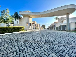 Casa de Condomínio Para Alugar com 03 quartos 01 suítes no bairro Pinheirinho em Itu