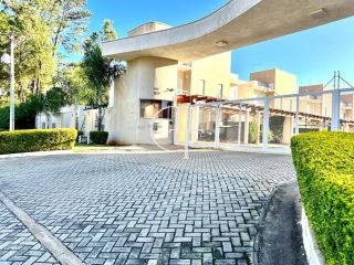 Casa de Condomínio Para Alugar com 03 quartos 01 suítes no bairro Pinheirinho em Itu