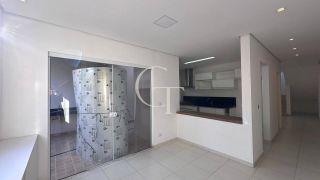 Casa de Condomínio Para Alugar com 03 quartos 01 suítes no bairro Pinheirinho em Itu