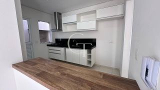 Casa de Condomínio Para Alugar com 03 quartos 01 suítes no bairro Pinheirinho em Itu