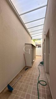 Casa de Condomínio Para Alugar com 03 quartos 01 suítes no bairro Pinheirinho em Itu