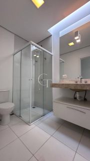 Casa de Condomínio Para Alugar com 03 quartos 01 suítes no bairro Pinheirinho em Itu