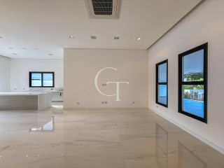 Casa térrea de luxo com 5 suítes e piscina no Condomínio Xapada Parque em Itu