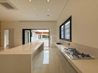 Casa térrea de luxo com 5 suítes e piscina no Condomínio Xapada Parque em Itu