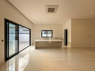 Casa térrea de luxo com 5 suítes e piscina no Condomínio Xapada Parque em Itu