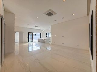 Casa térrea de luxo com 5 suítes e piscina no Condomínio Xapada Parque em Itu