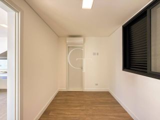 Casa térrea de luxo com 5 suítes e piscina no Condomínio Xapada Parque em Itu