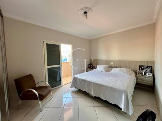 Casa Para Vender com 03 quartos 01 suítes no bairro Parque Nossa Senhora da Candelária em Itu