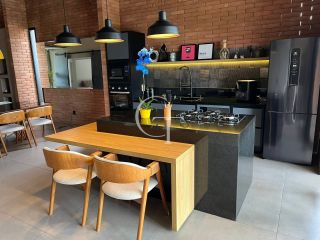 Casa Térrea de Alto Padrão no Condomínio UNA – Itu | 3 Dormitórios, Conceito Aberto e Área Gourmet