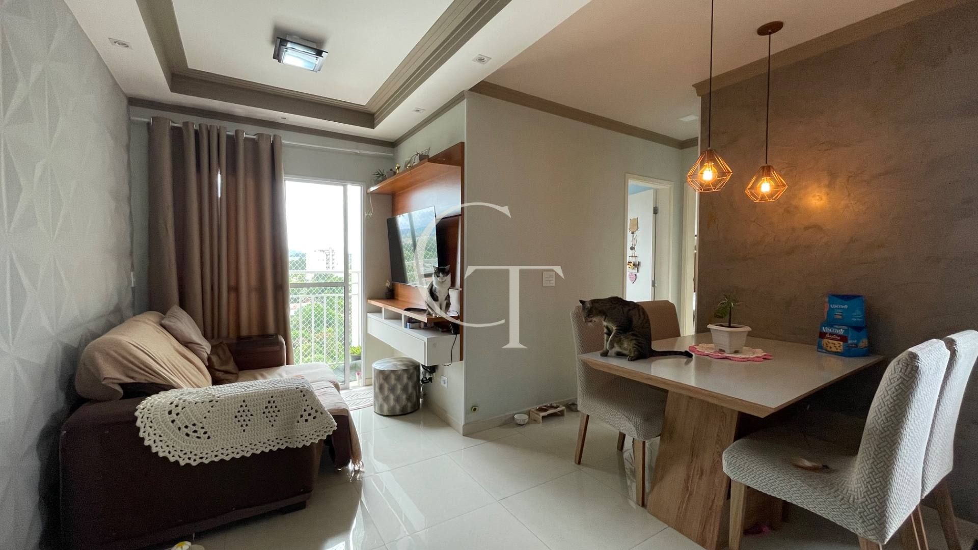 Apartamento para Locação com 2 quartos e varanda no Edifício Jardim dos Pinheiros