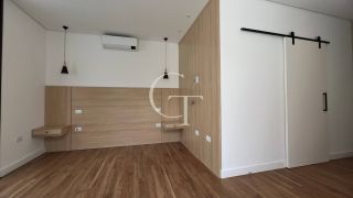 Casa Térrea Moderna no Condomínio Reserva Saint Paul Itu com piscina e spa aquecidos